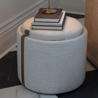 Pouf de rangement en bouclette perlée – Accents en cuir, couvercle plateau en bois, intérieur doublé