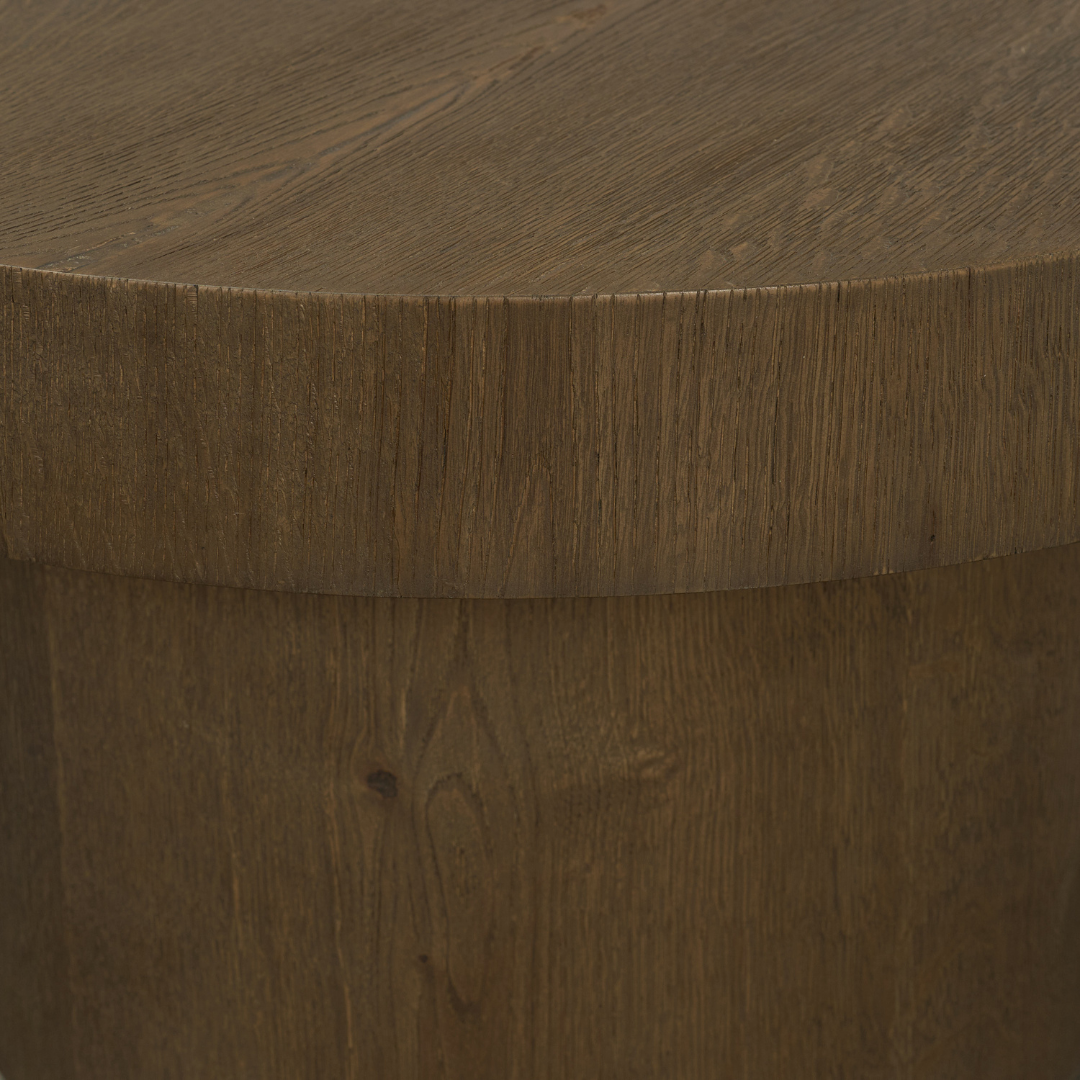 Table basse ovale à piédestal en chêne brun moyen - Piétement sculptural