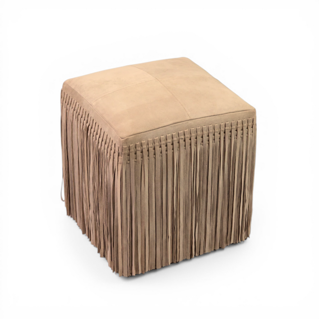 Pouf carré en suède taupe - Détails frangés, structuré