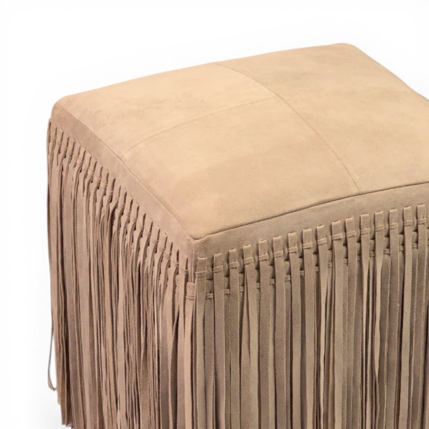 Pouf carré en suède taupe - Détails frangés, structuré