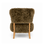 Fauteuil lounge en peau de mouton à poils longs, coloris taupe - Pieds en chêne massif, fabriqué à la main
