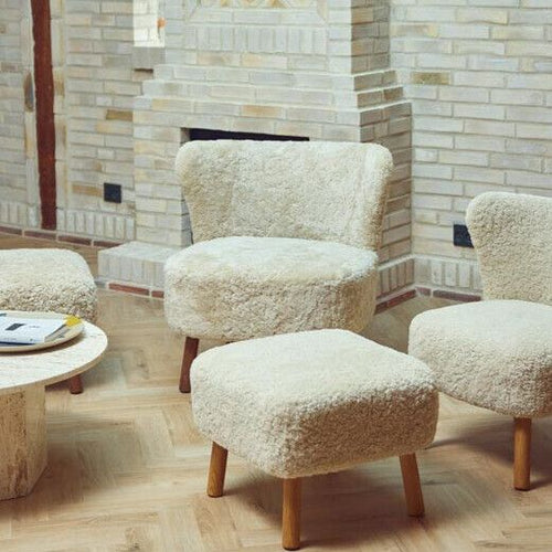 Fauteuil en laine et peau de mouton, coloris perle - Pieds en chêne massif