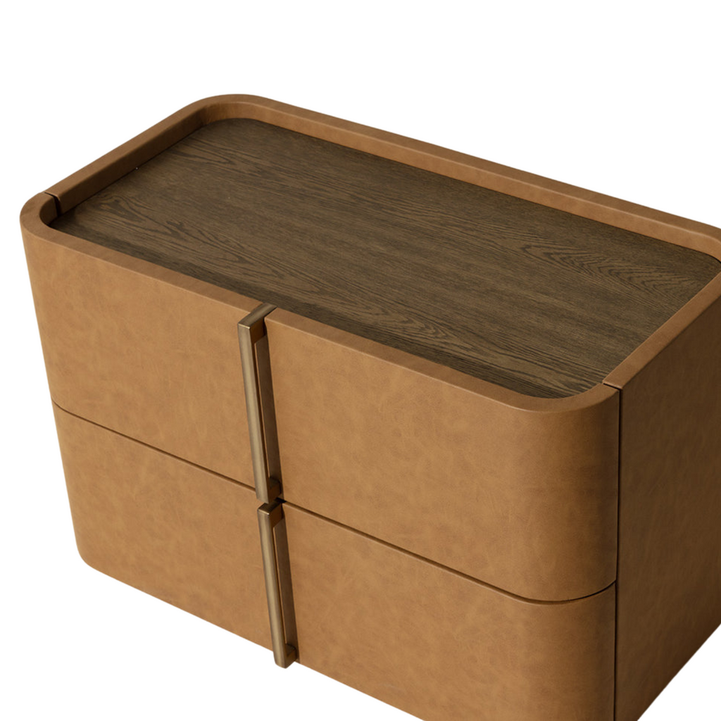 Table de chevet incurvée en similicuir cognac - Plateau en placage de chêne, 2 tiroirs, base en acacia