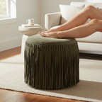 Pouf rond en daim vert forêt - Détails frangés