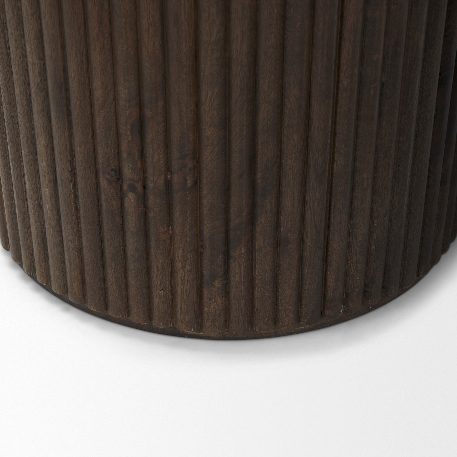Table d'appoint en bois de manguier massif brun expresso - Base cannelée, couvercle amovible
